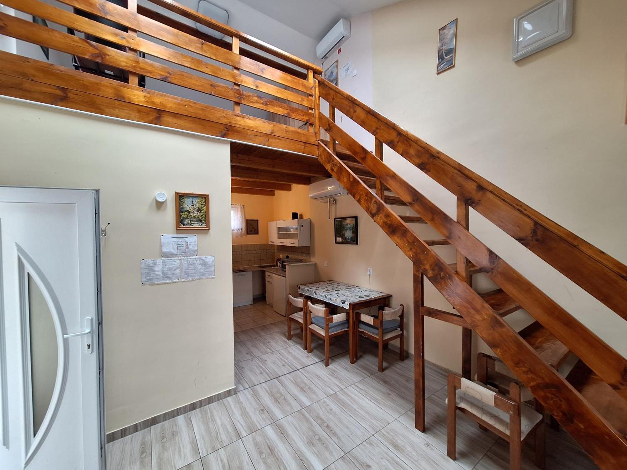 Apartment Cserke Holdfeny Cserkeszolo